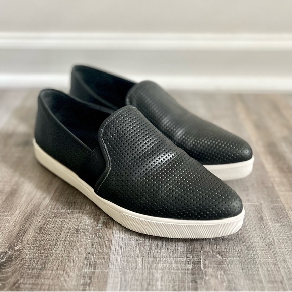 Like New Vince Blair Perforated Leather Slip On Sneaker - Picture 3 of 10